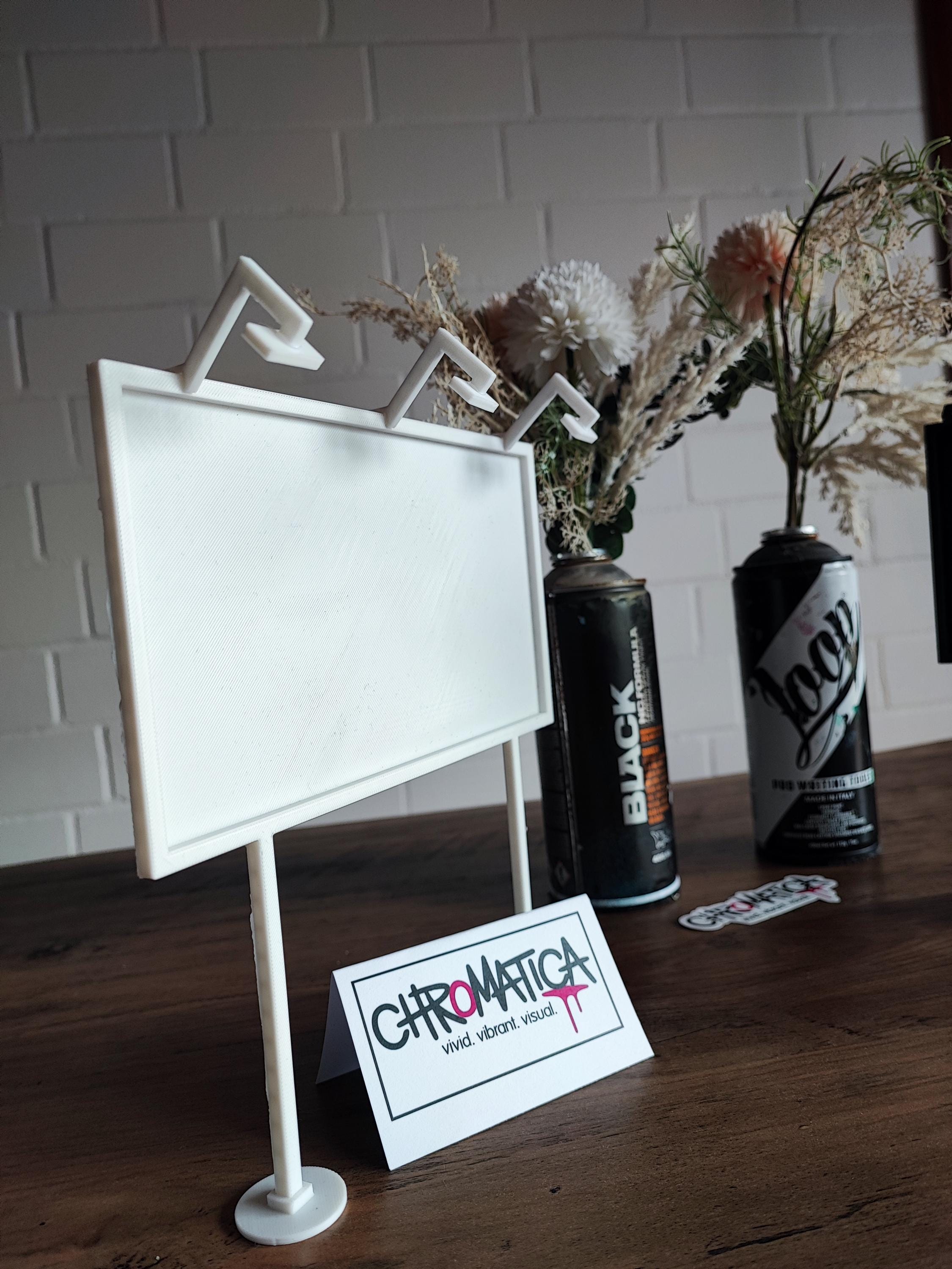 Mini Graffiti Billboard to Paint – DIY Street Art Model 20×20 cm – Urban Art Canvas for Acrylic Markers – Selfmade Artist Display