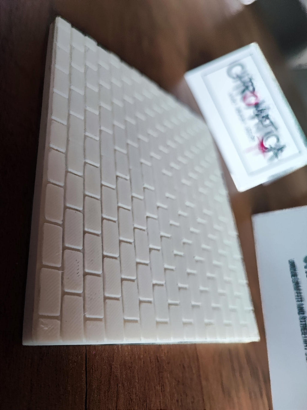 Mini Brick Wall for Painting – 3D Printed Graffiti Wall | DIY Urban Art Canvas | 10×11 cm PLA Model for Acrylic Paint