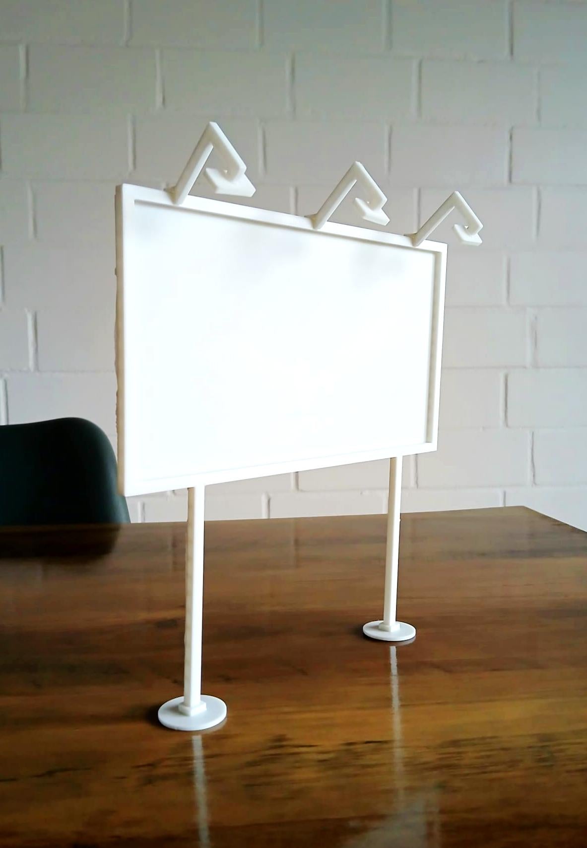 Mini Graffiti Billboard to Paint – DIY Street Art Model 20×20 cm – Urban Art Canvas for Acrylic Markers – Selfmade Artist Display