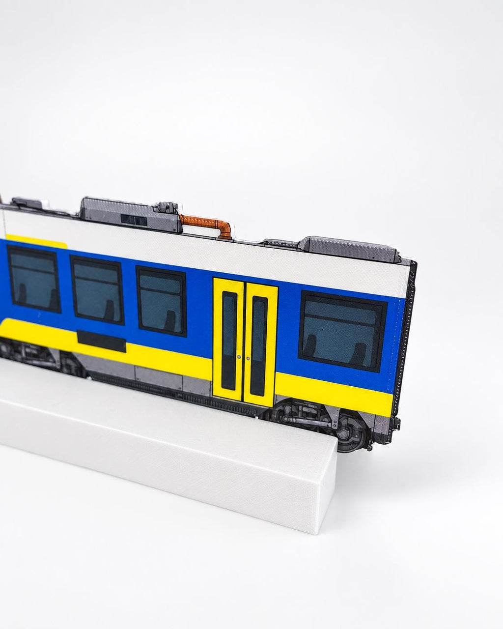 German Regional Graffiti Practice Train, 3D Printed Rail Model, Paintable with Acrylic Markers, Urban Rail Art Collectible, 20x10 cm