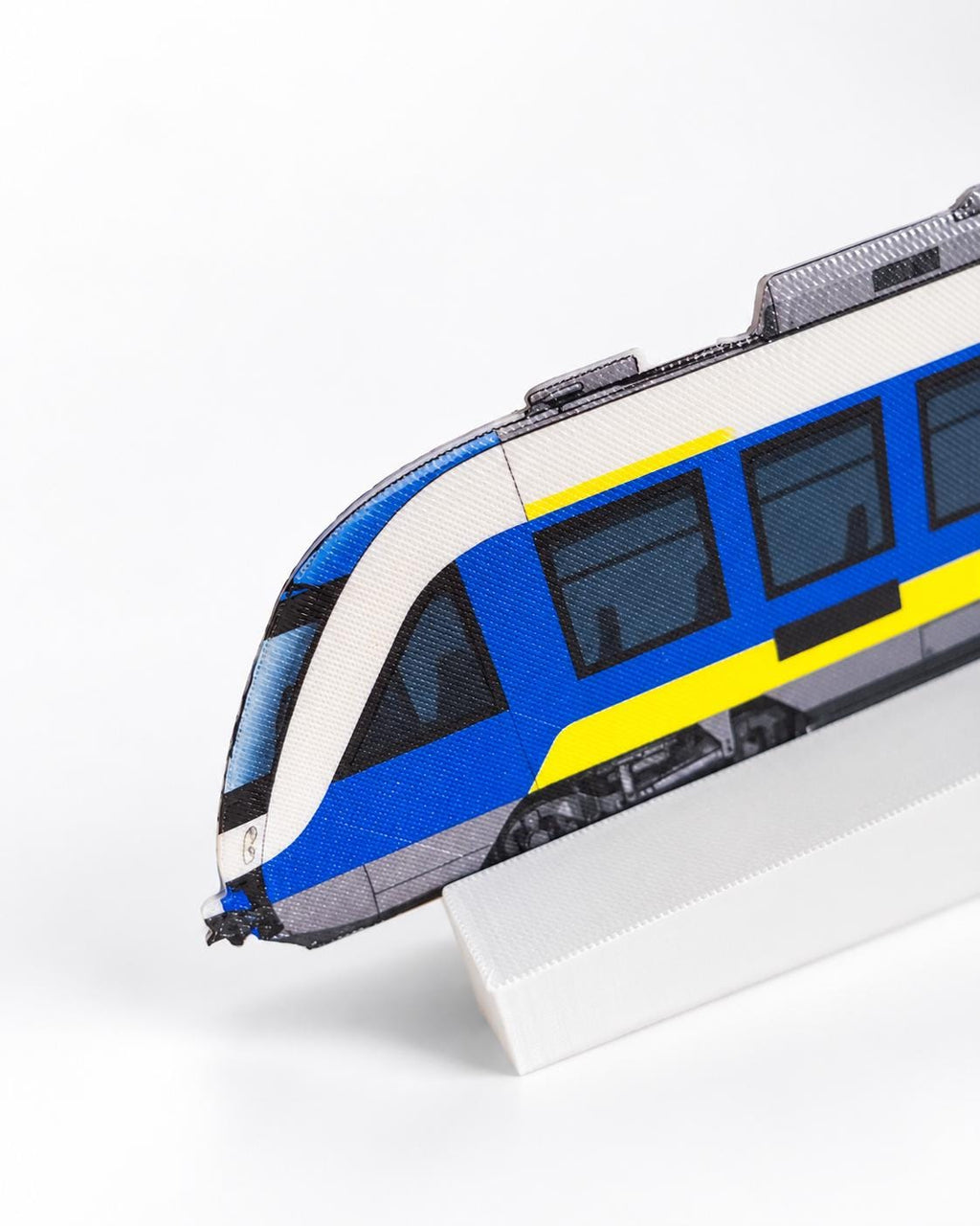 German Regional Graffiti Practice Train, 3D Printed Rail Model, Paintable with Acrylic Markers, Urban Rail Art Collectible, 20x10 cm