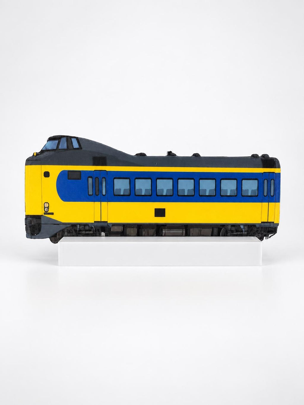 Dutch Intercity Graffiti Practice Train, 3D Printed Netherlands Train, Paintable with Acrylic Markers, Rail Art Collectible, 20x10 cm