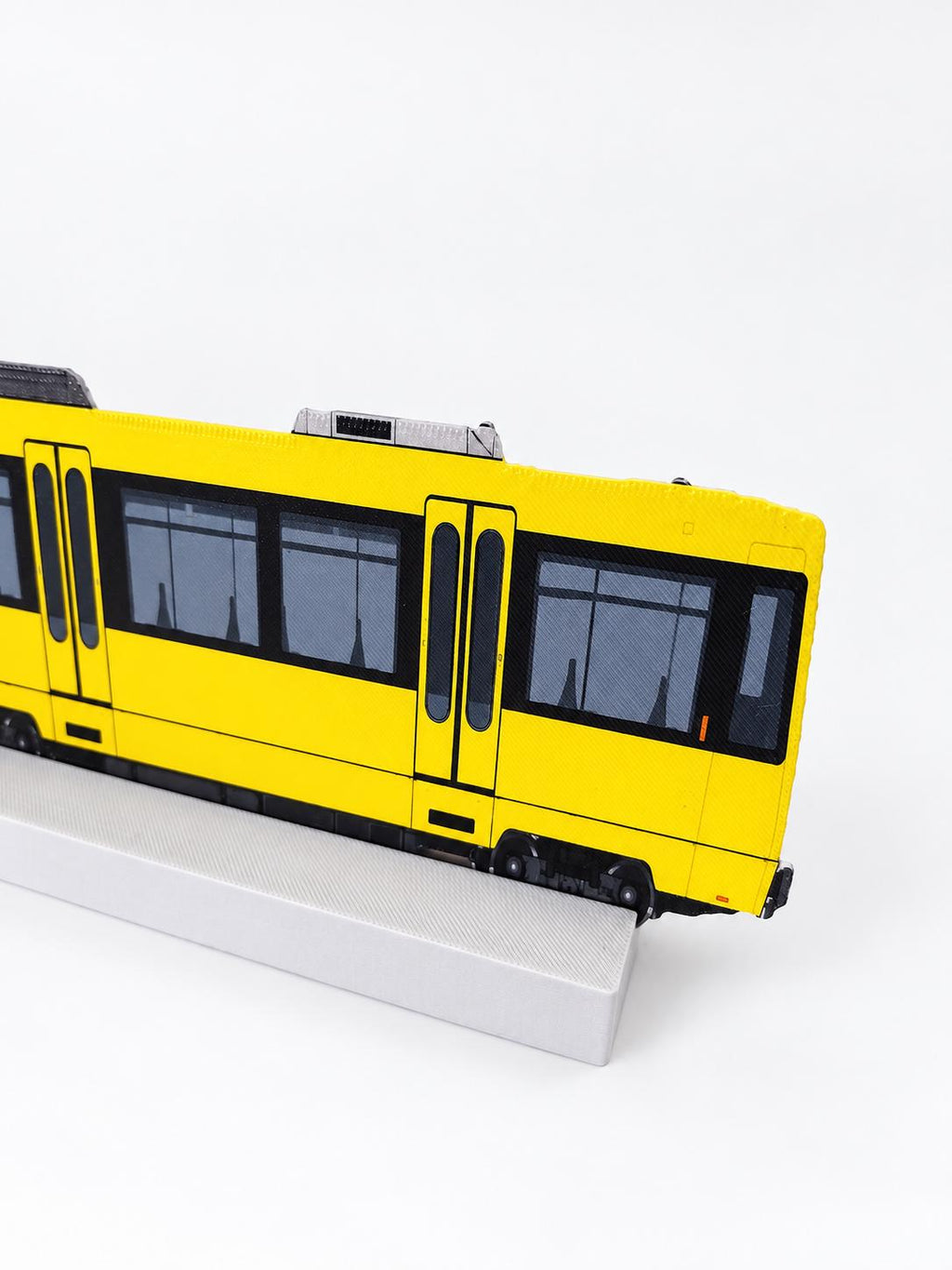 Stuttgart Karlsruhe Graffiti Practice Train, 3D Printed German Urban Rail, Paintable with Acrylic Markers, Rail Art, 20x10 cm