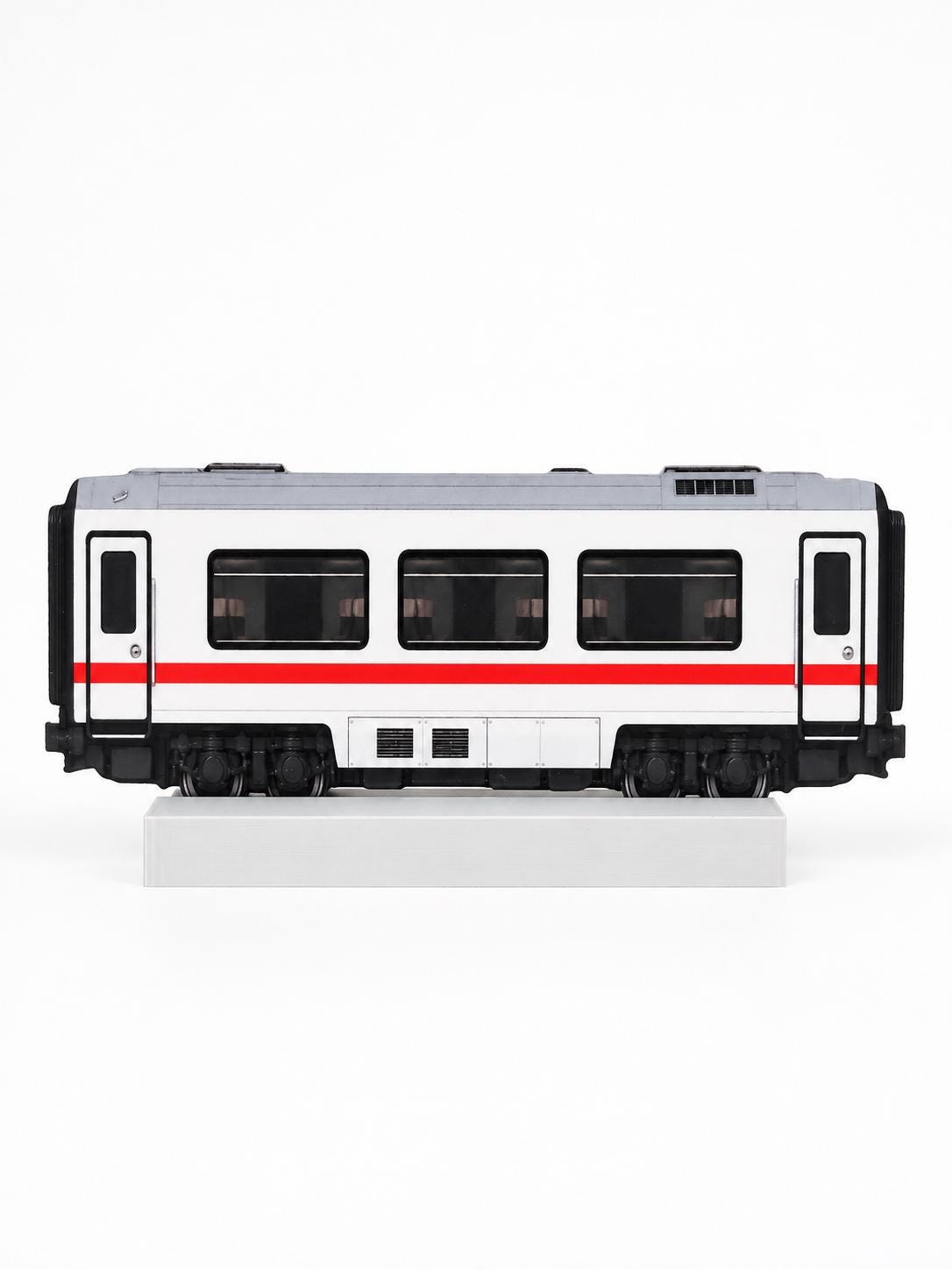 Practice Train – German Intercity Wagon | 3D Printed + UV | 20 x 10 cm Graffiti Paintable Train Prop