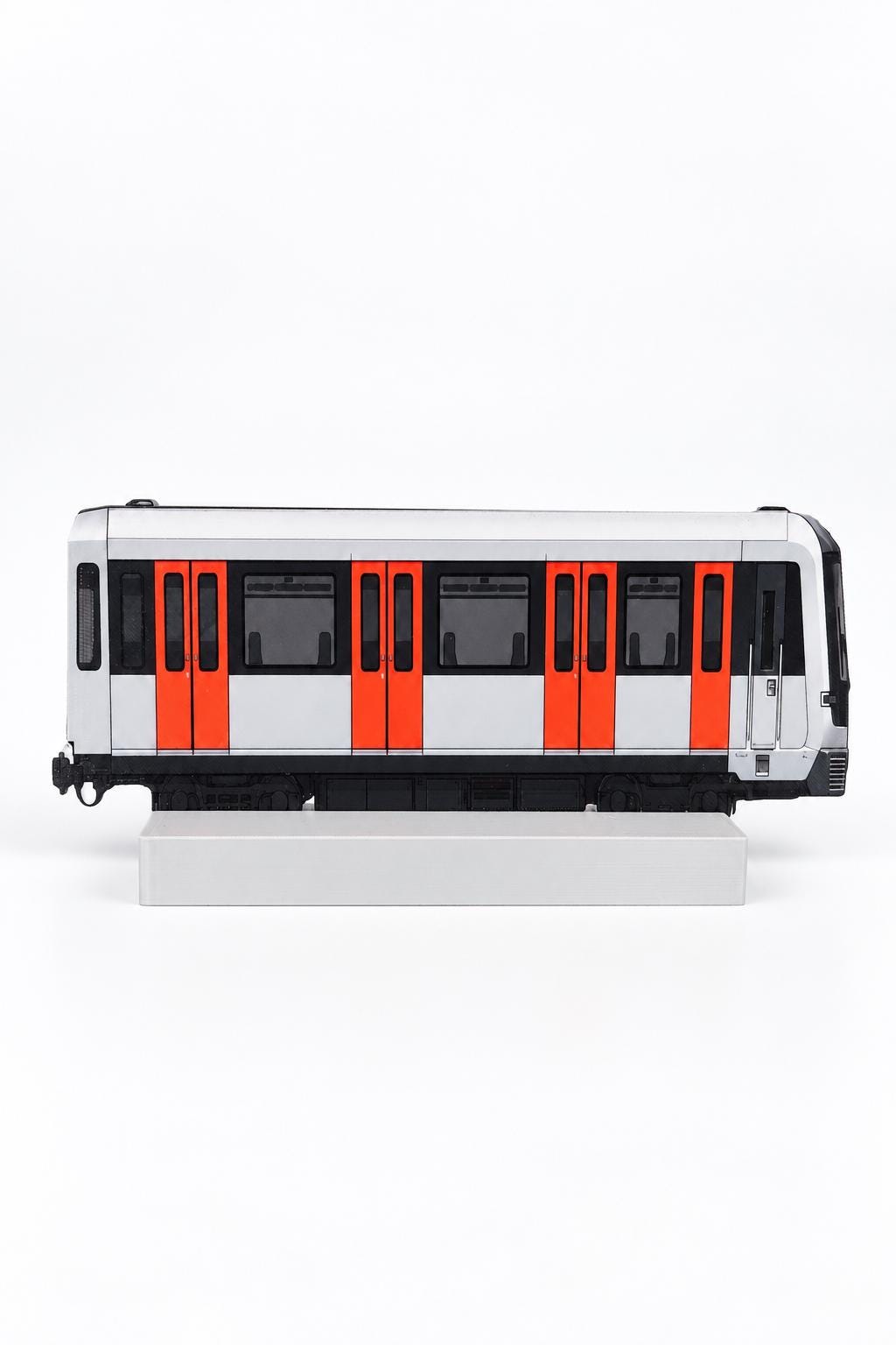 Amsterdam Metro Graffiti Practice Train, 3D Printed Rail Art Object, Paintable with Acrylic Markers, Urban Collectible, 20x10 cm
