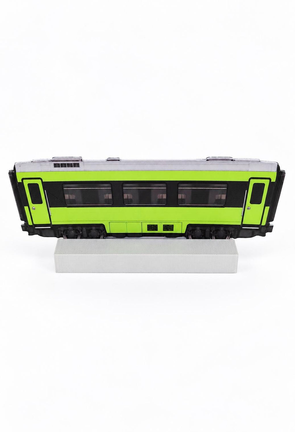 Lime Green Train Graffiti Practice Coach, 3D Printed Long Distance Rail Art, Paintable with Acrylic Markers, 20x10 cm