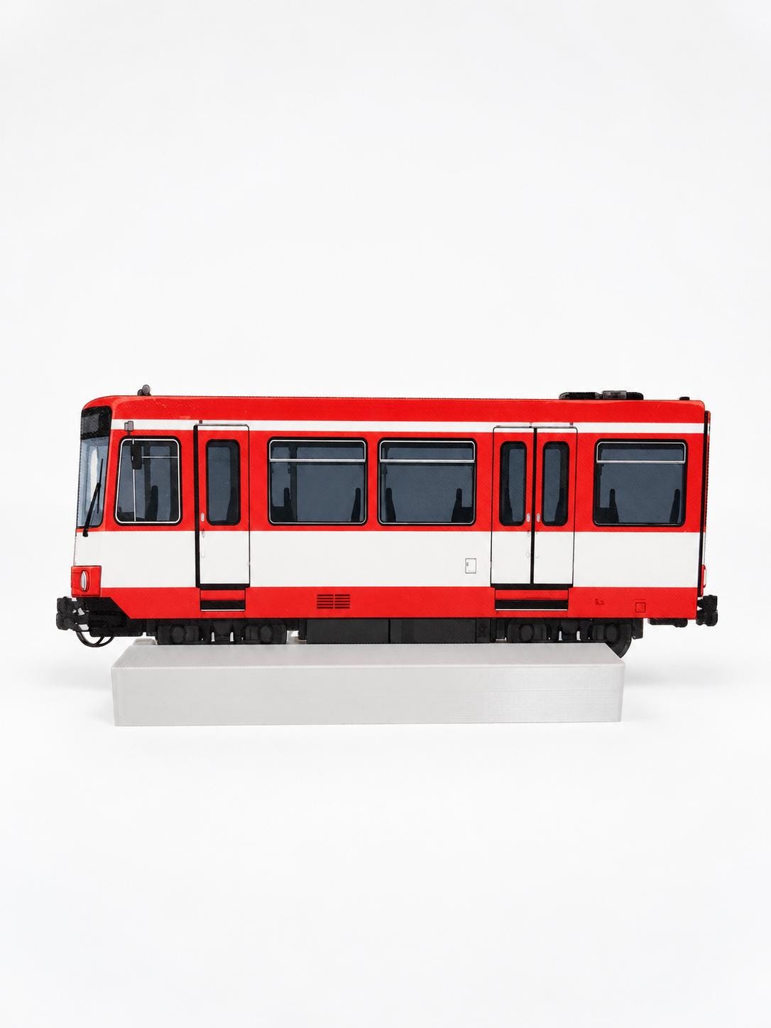 Düsseldorf Duisburg Tram Graffiti Practice Train, 3D Printed German Urban Rail, Paintable with Acrylic Markers, Rail Art, 20x10 cm