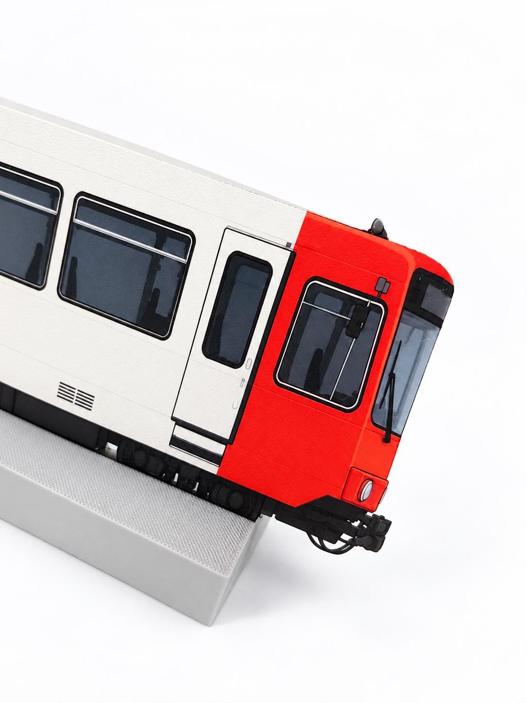 Cologne Urban Rail Graffiti Practice Train, 3D Printed German Tram, Paintable with Acrylic Markers, Rail Art, 20x10 cm