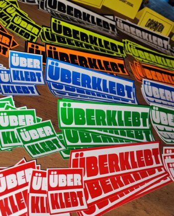 ÜBERKLEBT: Die ultimative Sticker-Rebellion! 25-teiliges Sticker-Set, Aufkleber, Street Art, Fans, Ultras