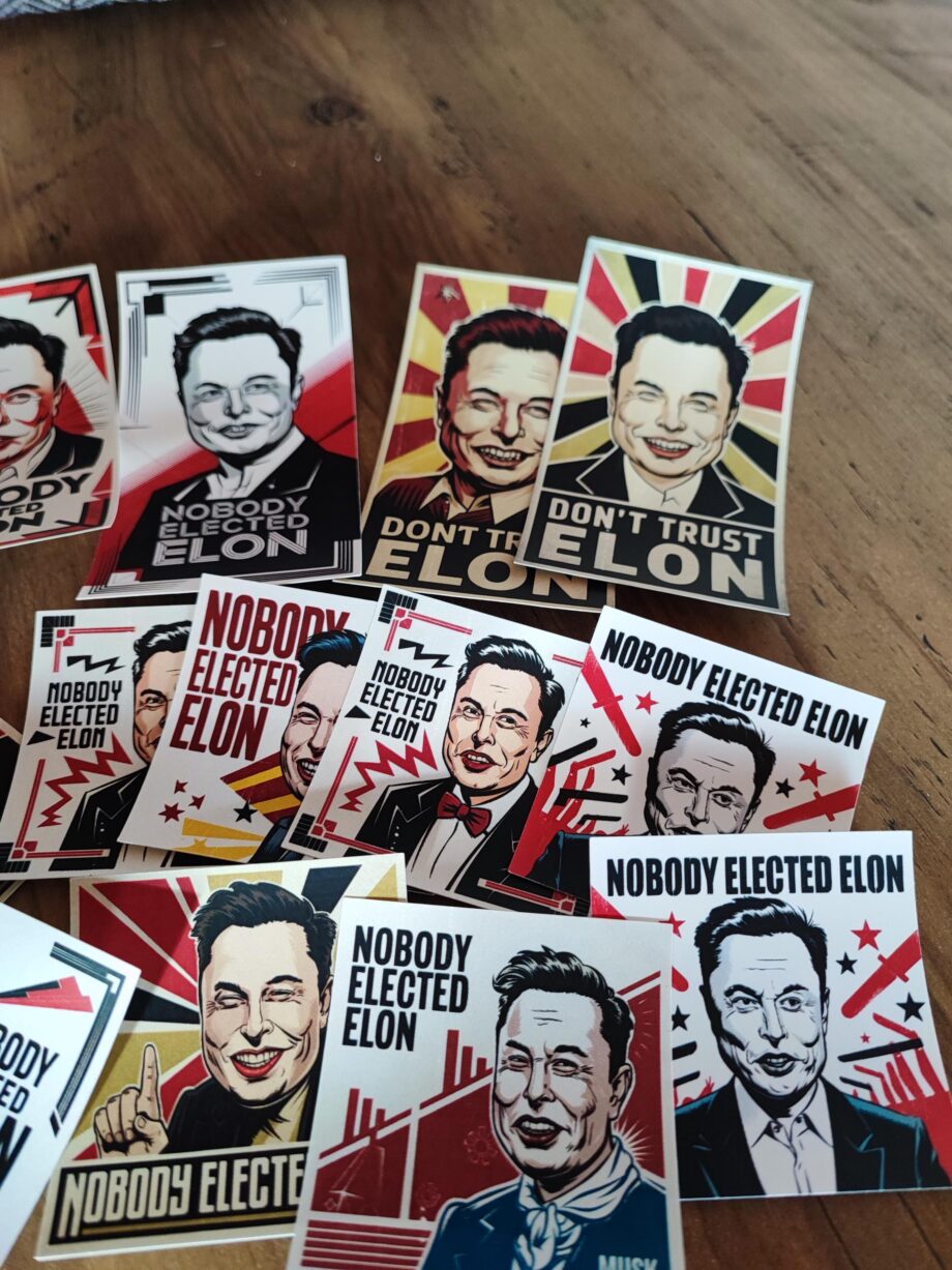 Nobody Elected Elon, Dont Trust Elon – Streetart Sticker Set | 15 Protest Aufkleber gegen Elon Musk!