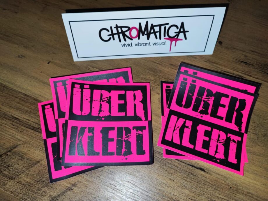 15x ÜBERKLEBT Sticker – große 7,5cm Streetart-Aufkleber | wetterfest | Neon & klassisch | Revier markieren | Protest Design