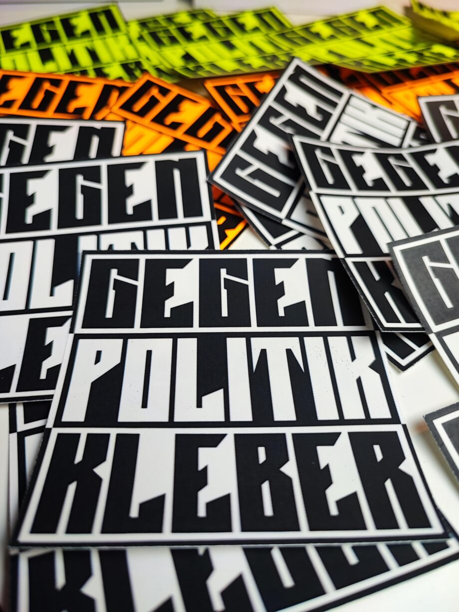30 Gegen Politik Aufkleber – Streetart Sticker Set | Reclaim the Streets | Hochhaftend & langlebig | Graffiti statt Parolen