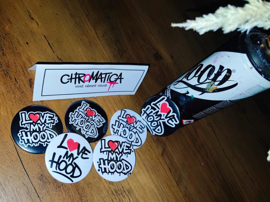LOVE MY HOOD Button Set – Streetart Anstecker 58mm | Graffiti Badge im Hip-Hop Style | Statement Accessoire | Handmade